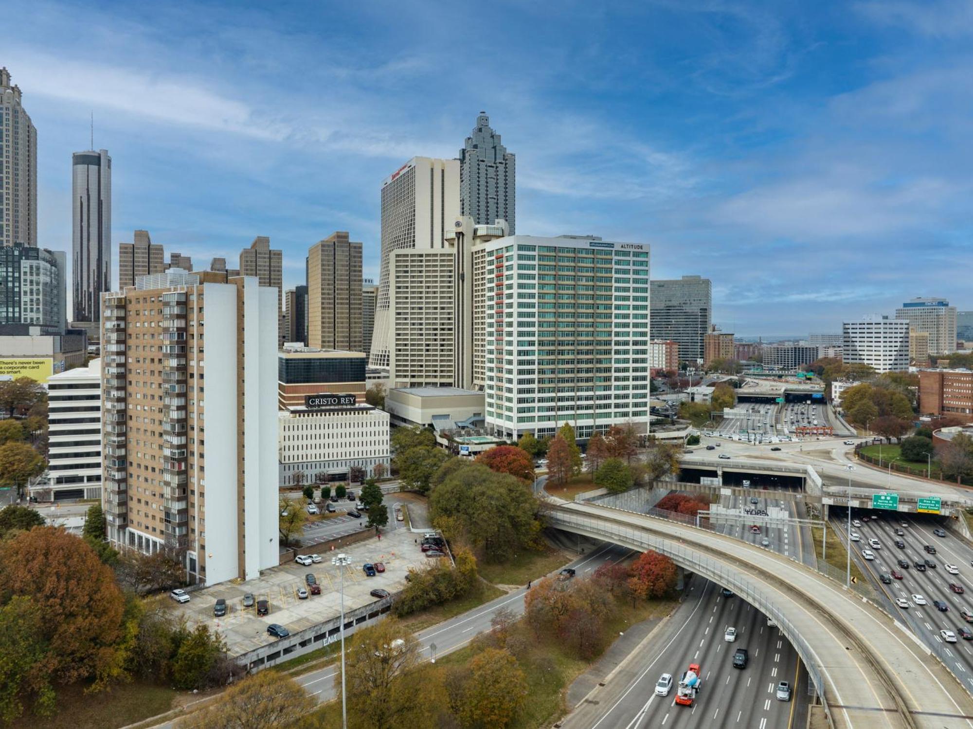 21Floor-Renovated 2Br,1Bath King And Queen Bed And Parking Atlanta Exterior photo